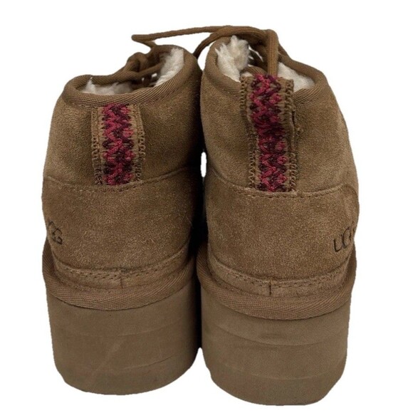 UGG Neumel Chukka Suede Ankle Boots 2 Inch Platform Womens 8 Chestnut - Picture 4 of 12